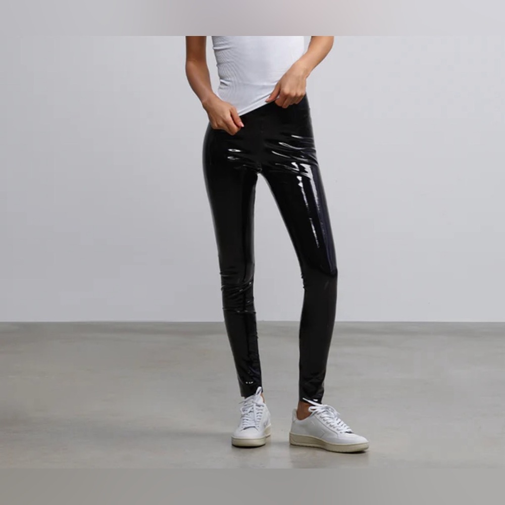 NWT  Faux Patent Leather Legging Black Size SP $118